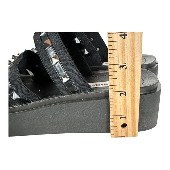 Steve Madden Platform Sandals Black Spike Studded Flats Size 11 Slip ON - Picture 6 of 7